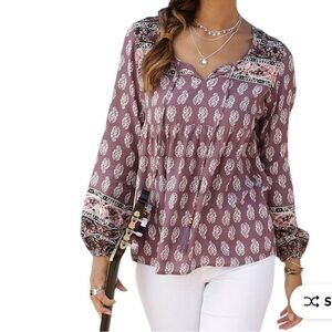Elegant Paisley Print Blouse in Purple